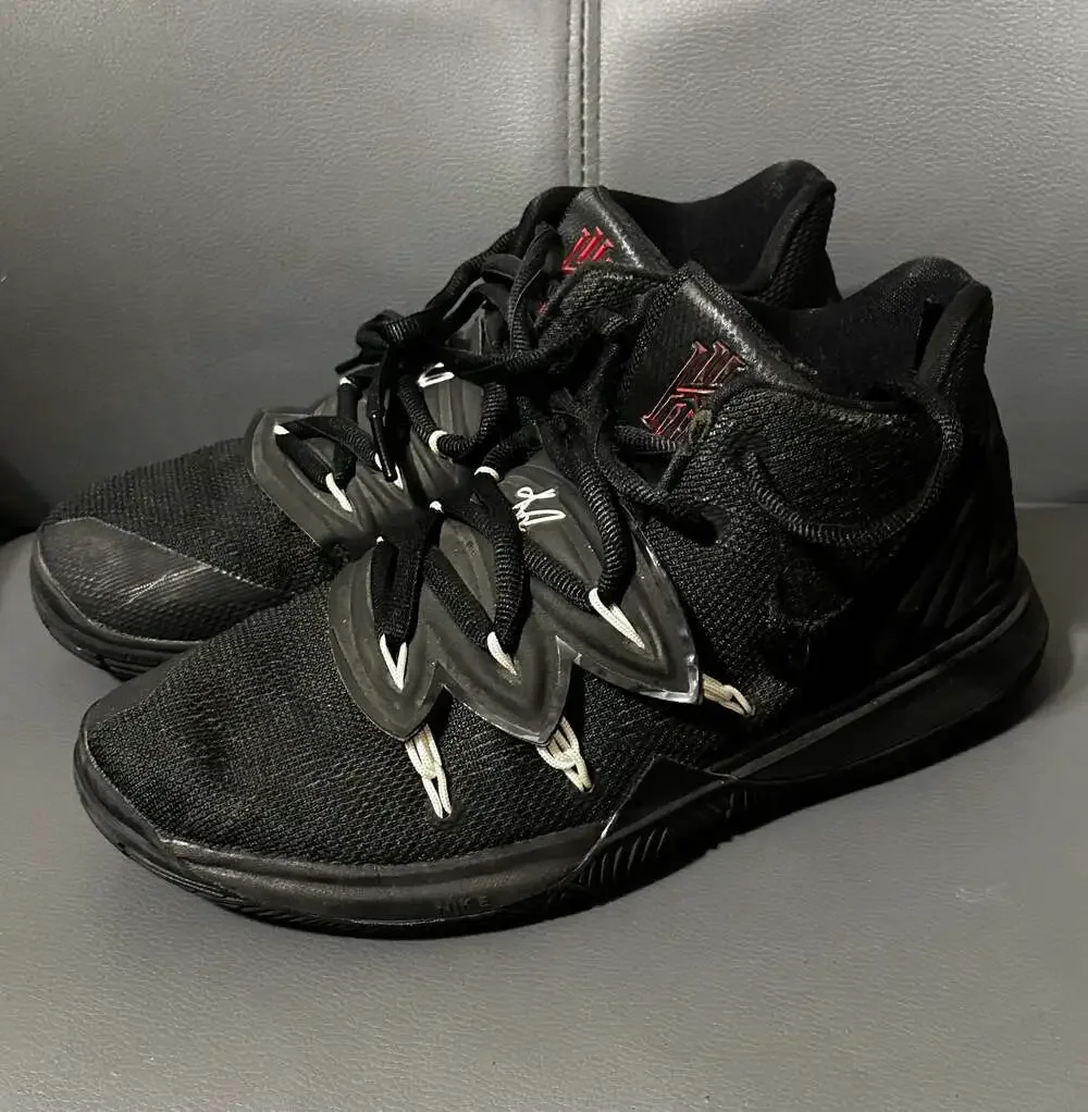 Nike Kyrie 5GS Black White University Red Basketball Shoes AQ2456-016 Youth 6.5Y